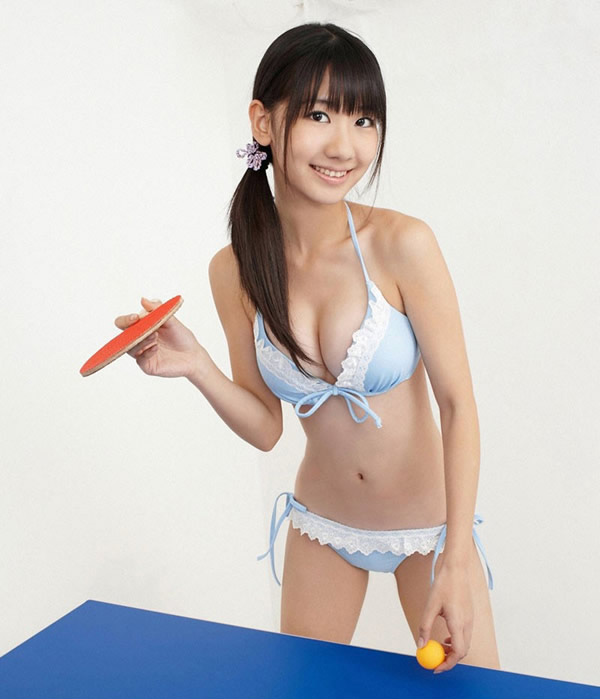 日本美少女化身乒球宝贝图片