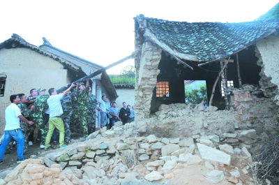 关注:陇南市受到甘肃岷县、漳县6.6级地震影响