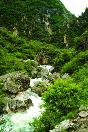 泉城和政:百眼清泉成因的地理探源-西部地理