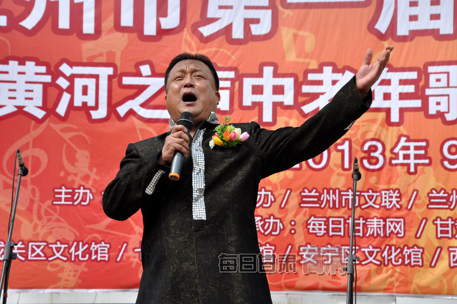 张诚德:《儿行千里》