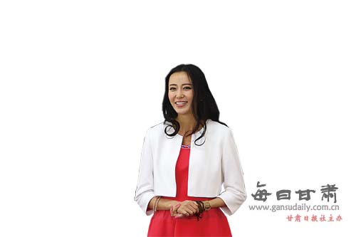 超模魏蔚返母校兰州一中省亲(图)-魏蔚|兰州一