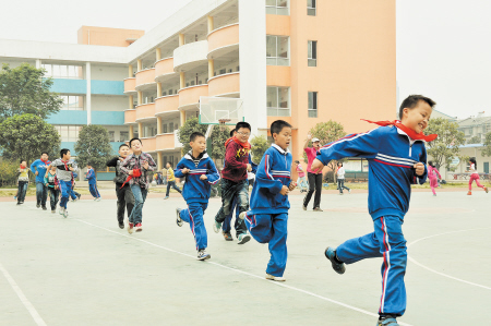 小学二年级体育 课_体育课教案下载_小班体育教案教案