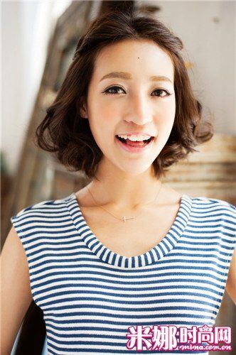 森女小清新<em>中分编发发型</em>-<em>发型</em>-每日甘肃-女性