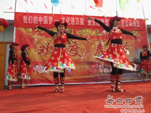 甘肃京剧团到白银市开展“我的中国梦——文化进万家”活动