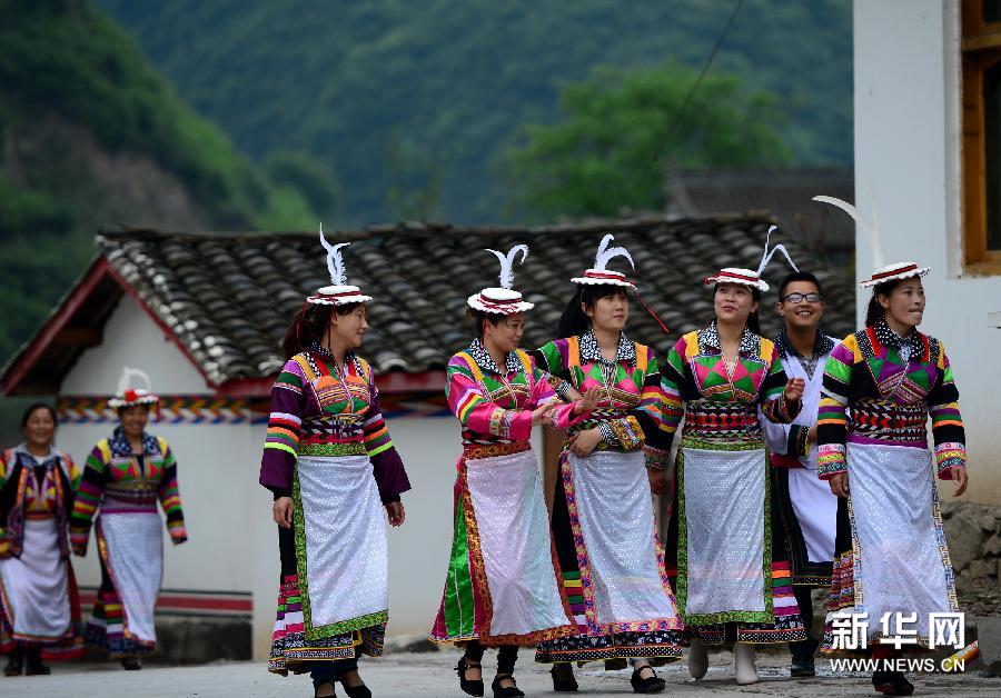 甘肃文县:打造民俗特色乡村保护民族传统文化