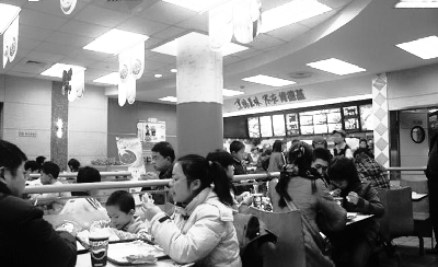 麦当劳肯德基供应商使用过期劣质肉-麦当劳|肯