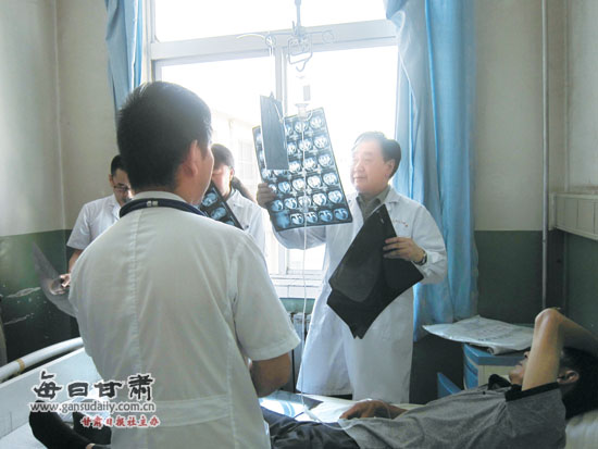 兰州晨报记者专访中国工程院副院长樊代明