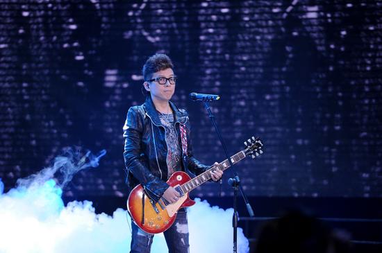 杨宇参加《我不是明星》总决赛 张宇助阵-《我