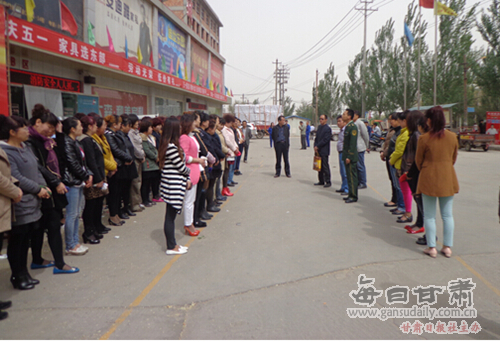 王岘镇安监站积极配合相关单位举行火灾应急疏