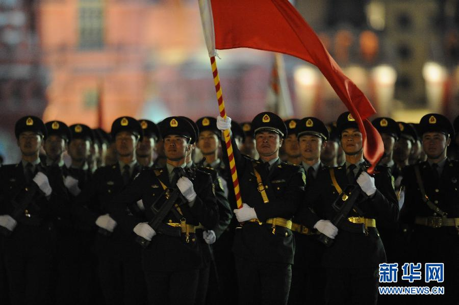 【高清组图】解放军红场高唱喀秋莎震惊外军方