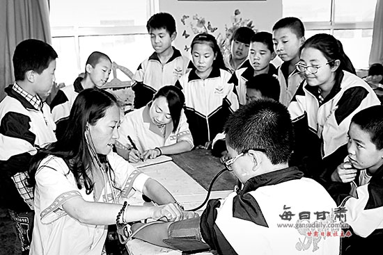 什么是留守人员 12131858_484015.jpg