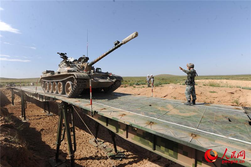 朱日和军演为防坦克发动机 罢工 采用滴漏技术