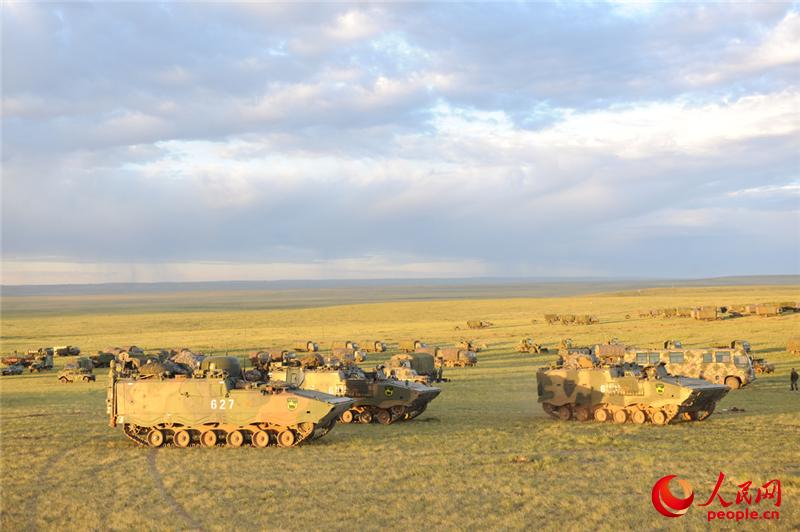 朱日和军演为防坦克发动机 罢工 采用滴漏技术