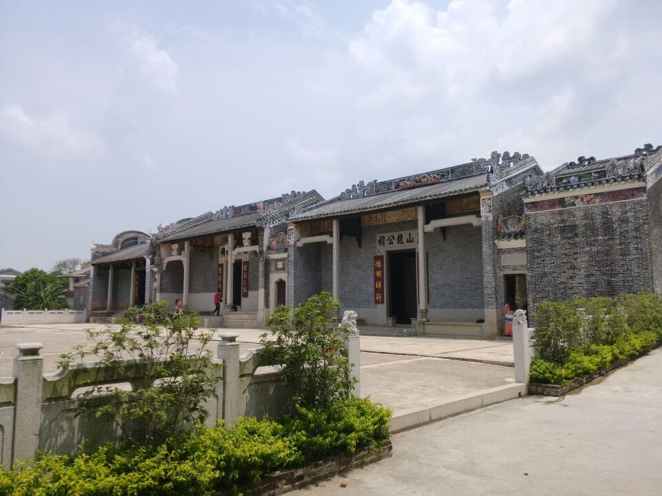 斗门镇南门村:让网媒珠海行记者醉在古老故事中(图)