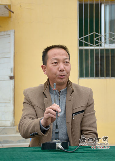 法诺斯电器为皋兰县九合中学捐赠400个爱心