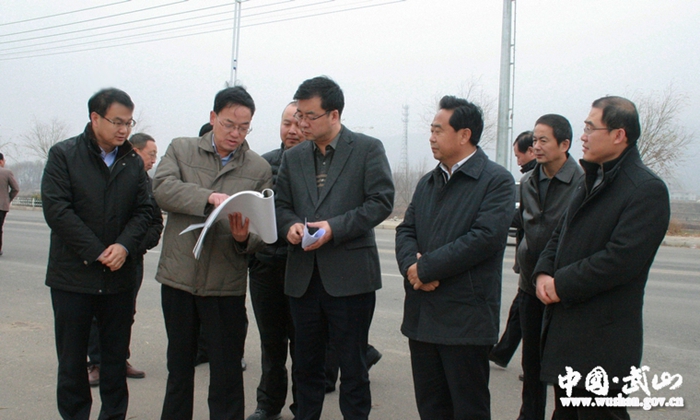 市委宣传部常务副部长王小熊;武山县委书记索鸿宾,县委常委,宣传部长