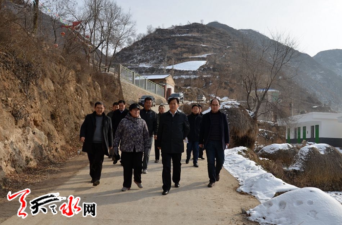 QQ图片20151216084330.jpg QQ图片20151216084330.jpg