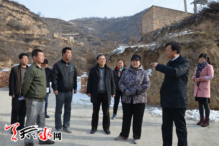 QQ图片20151216084409.jpg