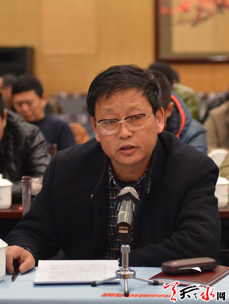 甘肃经济日报驻天水记者站站长丁晓刚.JPG 甘肃经济日报驻天水记者站站长丁晓刚.JPG