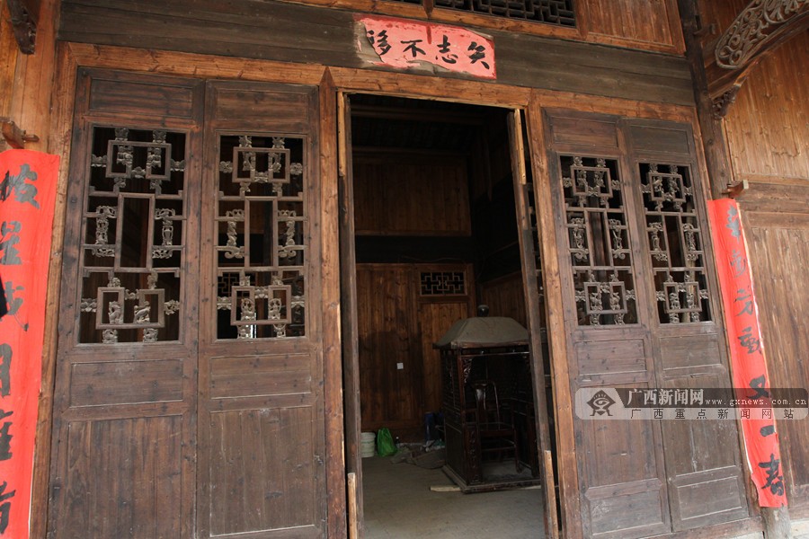 【广西新闻网】传承民居民俗文化带动旅游黄金线