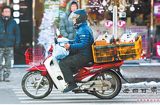 网售食品新规满月 执行效果喜忧参半
