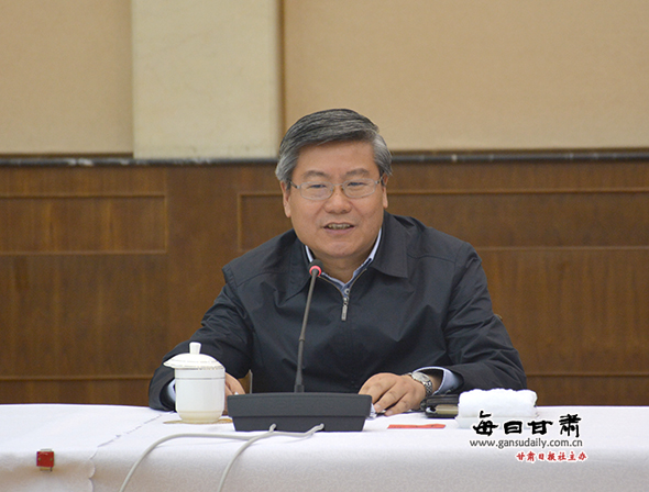 兰州市委书记李荣灿:要像打赢"大气污染防治攻坚战"一