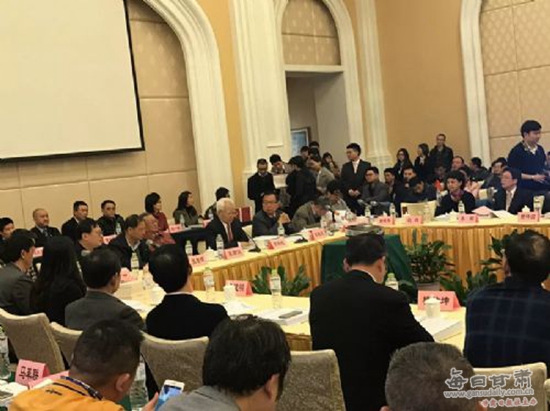 刑事案件律师_离婚律师张萌兔女郎_刑事律师收入