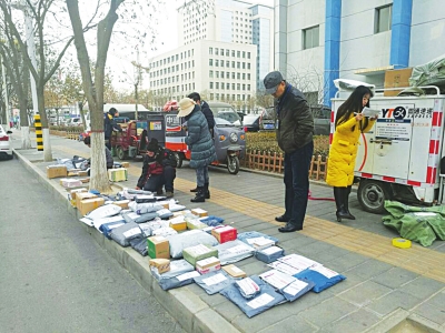 活海鲜礼品_春节将近东海海鲜大礼包受热捧