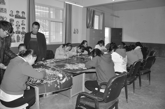 【图片新闻】康县周家坝镇初级中学提高学生综