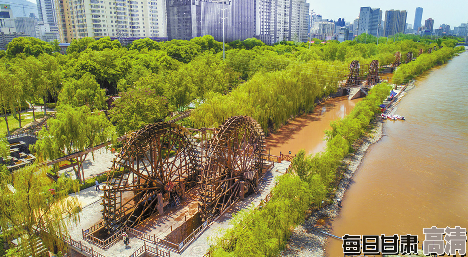 鸟瞰兰州"沿河公园"(航拍组图)