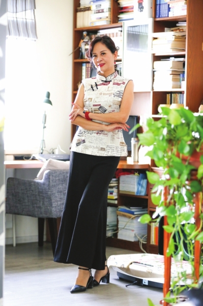 李莉老总_军事专家李莉图片