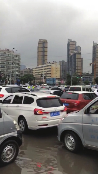 ��ѧ���������� ���������ڶ���·�ζ³�����