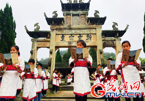鹅湖书院800年:弦歌未沉,古朗于今 鹅湖书院800年:弦歌未沉,古朗于今
