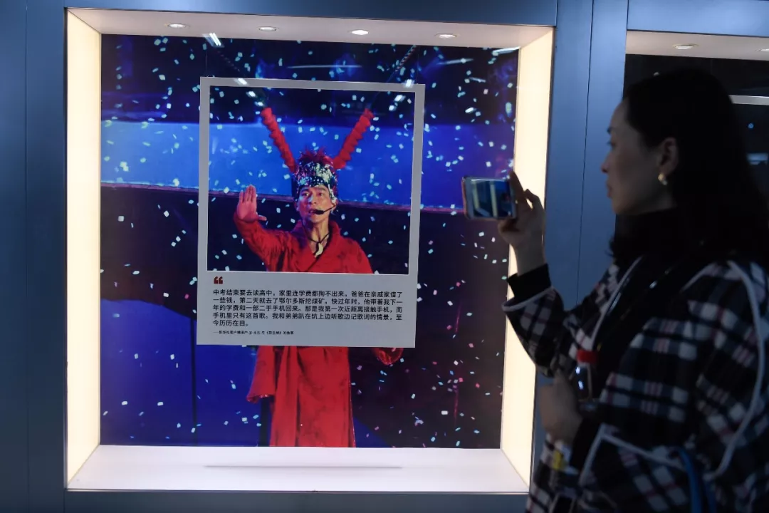 有没有那么一首歌,会让你轻轻跟着和 有没有那么一首歌,会让你轻轻跟着和