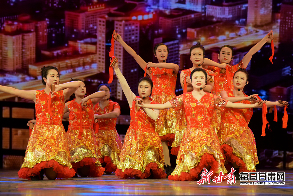 甘肃省公发集团举行喜迎新中国成立70周年职