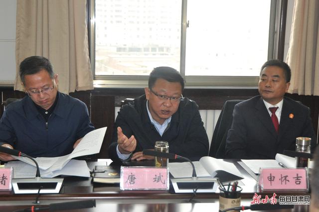省高院副院长唐斌一行调研白银区院刑事审判工作