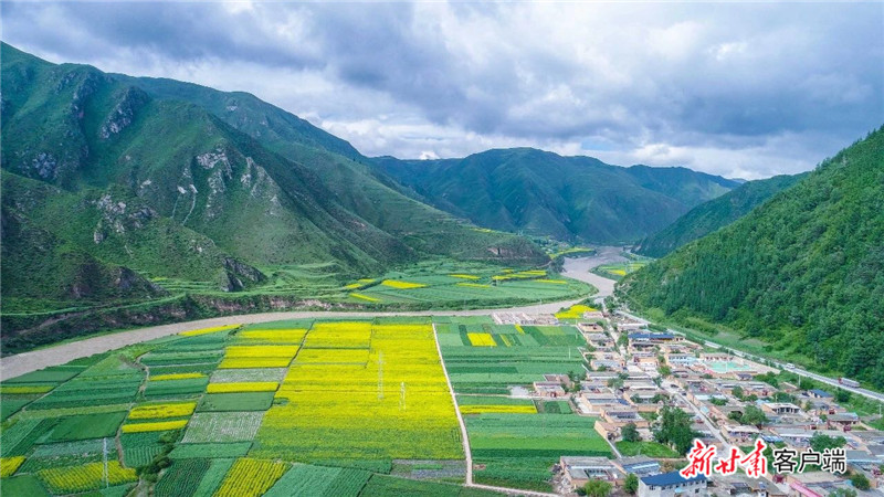 幸福之花绽放高原 ――甘南州生态文明小康村建设纪实