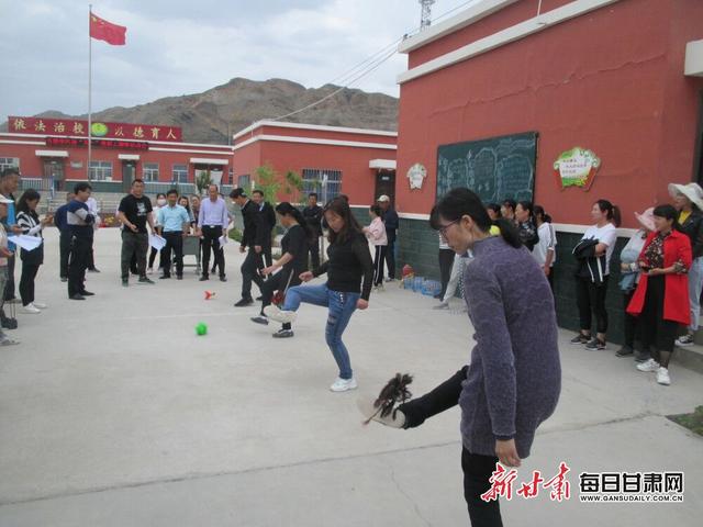 庆"五一" 景泰县五佛学区举办教职工趣味运动会