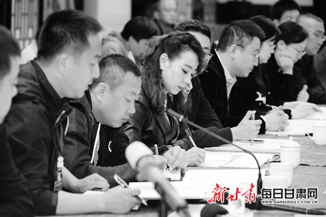 兰州市轨道交通票制票价听证会昨举行