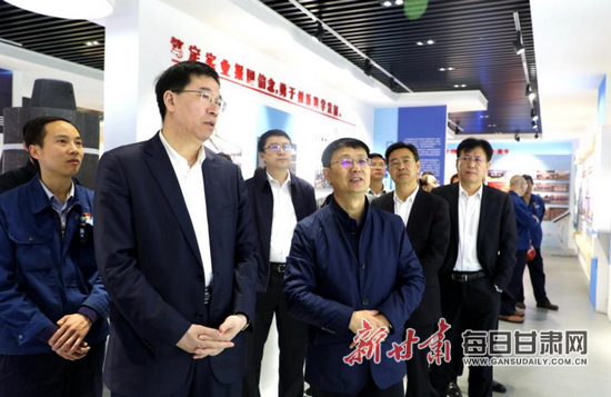 方大炭素董事长_抚顺市方大炭素公司