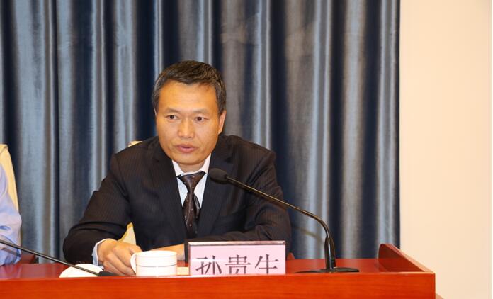 首先,请孙贵生先生介绍今年全市扫黑除恶专项斗争工作进展,工作成果等