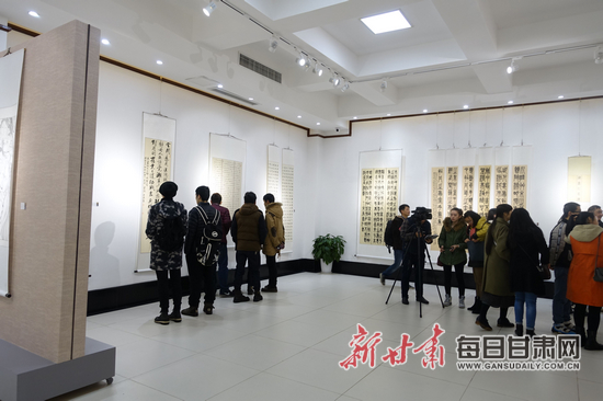 打造“德艺双馨”艺术英才 解读个性化人才培养的“川美范本”