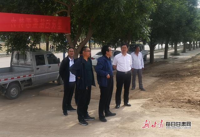 火荣权一行督导检查基层法庭扫黑除恶专项斗争工作开展情况