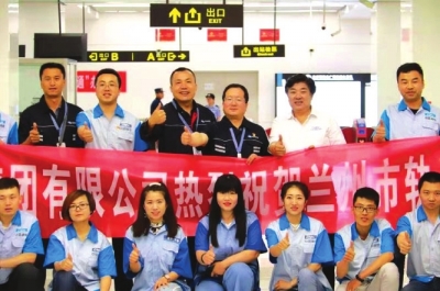 兰州地铁1号线开通首日 22万人次尝鲜