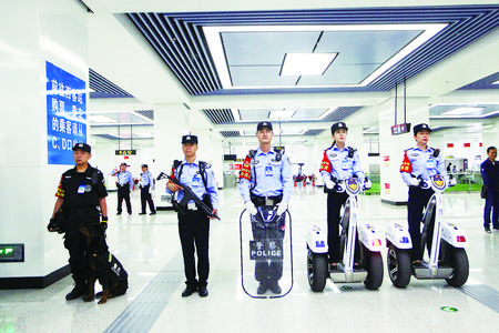 搭乘首开地铁 感受兰州速度