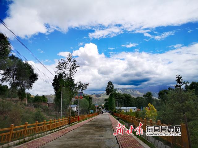 西柳沟民俗度假村副本.jpg 西柳沟民俗度假村副本.jpg