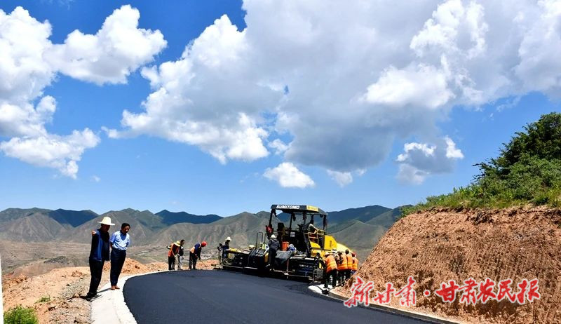 榆中县农村公路通达通畅工程惠及千家万户-甘肃农民报-每日甘肃网