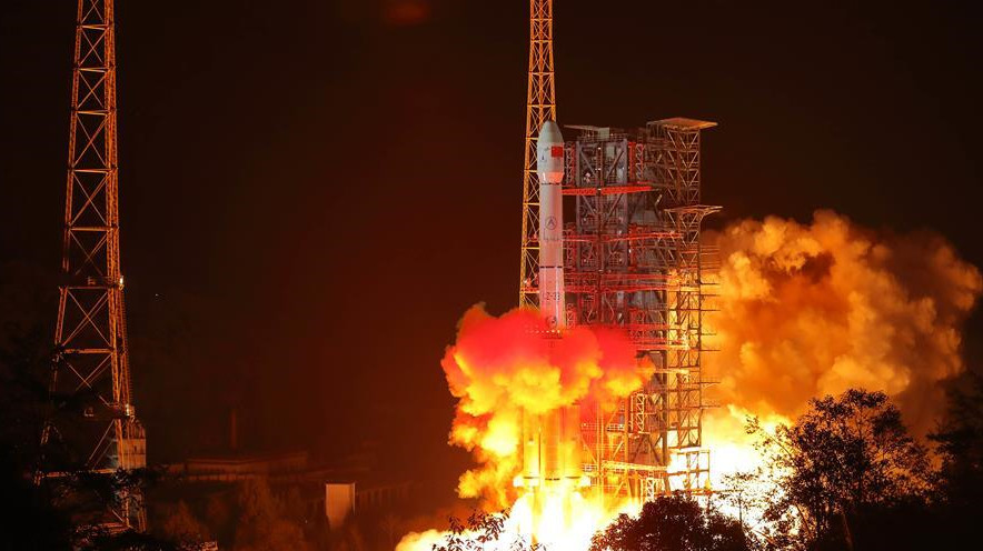 2018年12月8日2时23分,我国在西昌卫星发射中心用长征三号乙运载火箭成功发射嫦娥四号探测器,开启了月球探测的新旅程