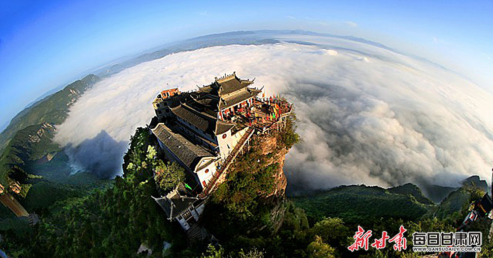 鸡峰山雄姿——张平良.jpg 鸡峰山雄姿——张平良.jpg