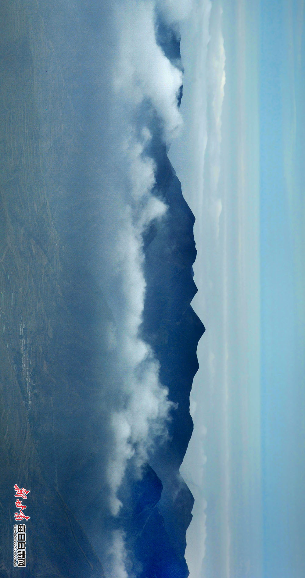 云上马啣山 (5).JPG 云上马啣山 (5).JPG